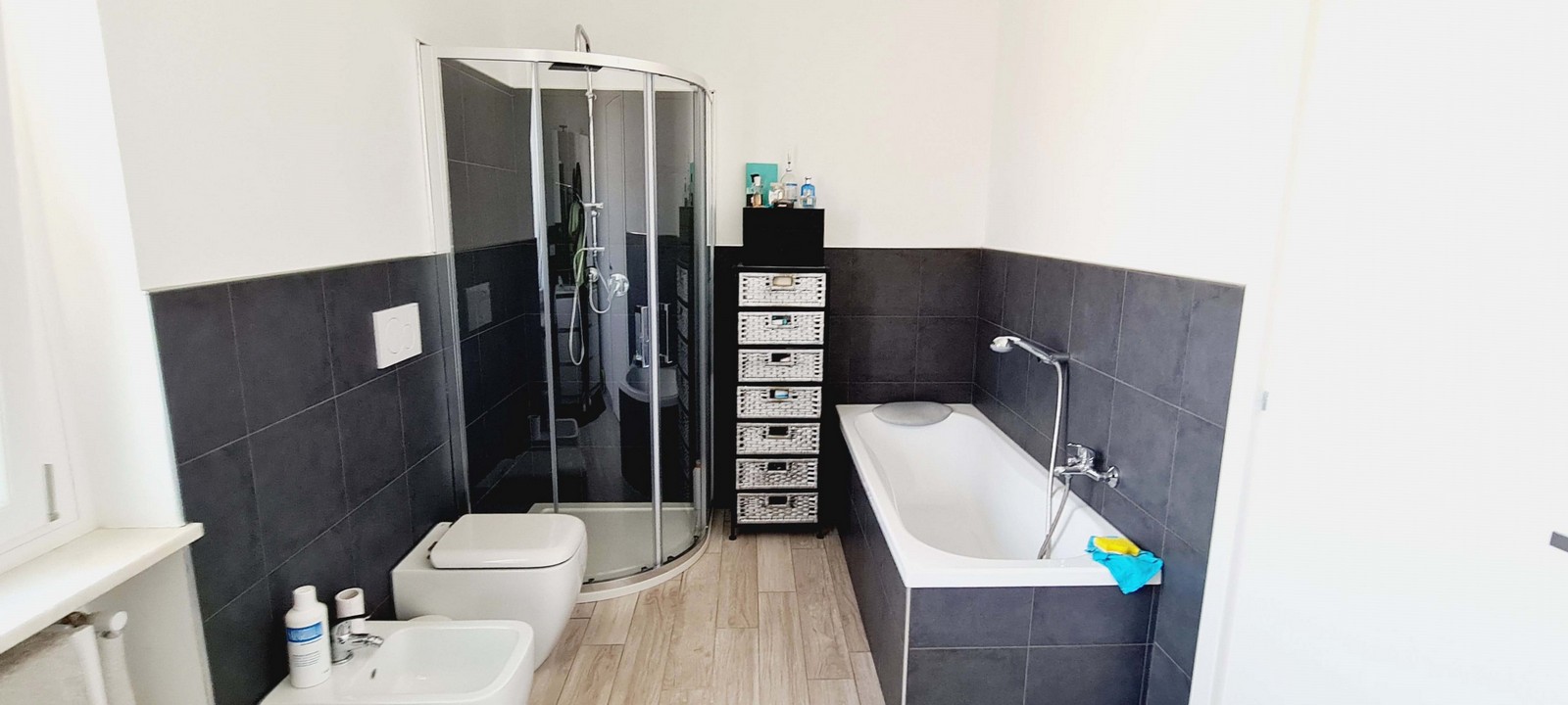 15_Via Campra Villa B Bagno P1