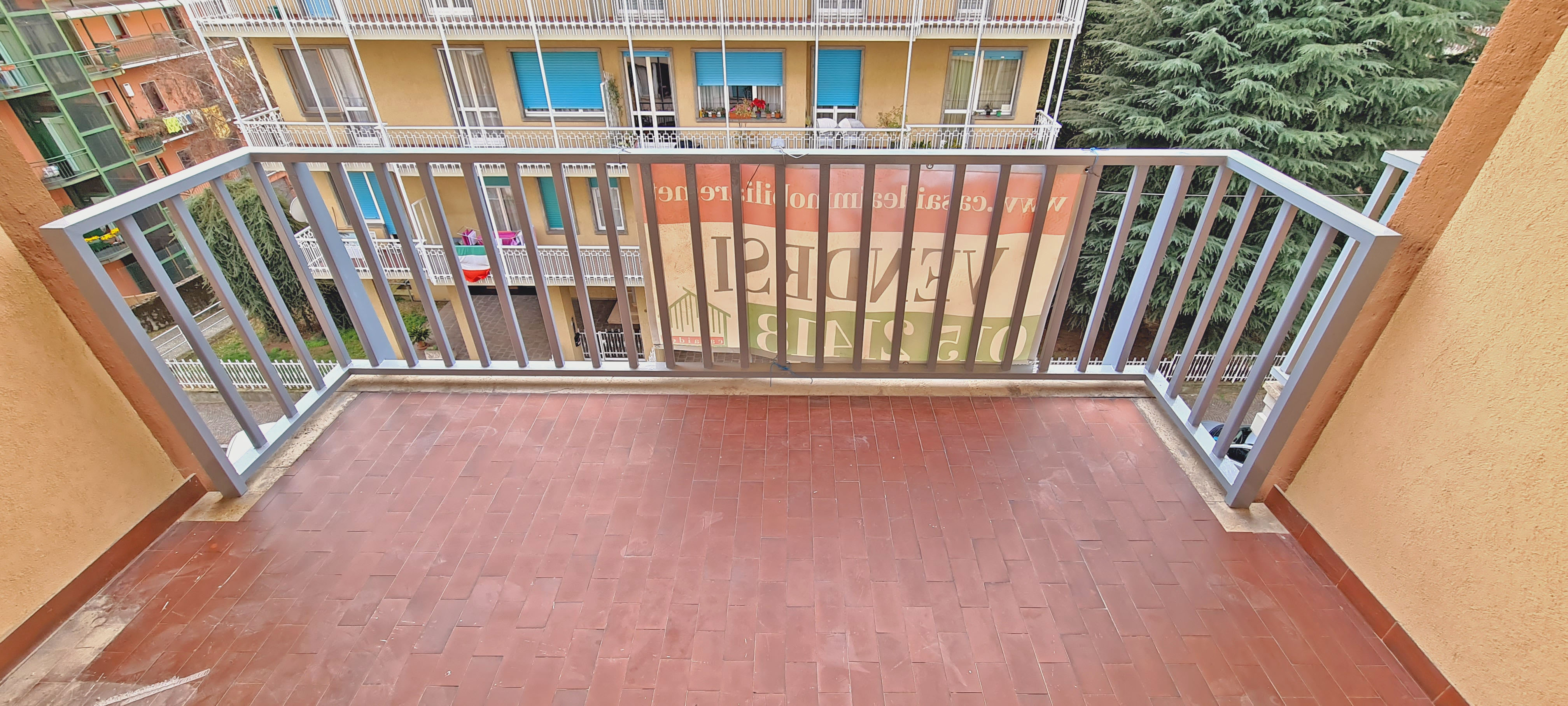 19_Via Macchieraldo Balcone Grande