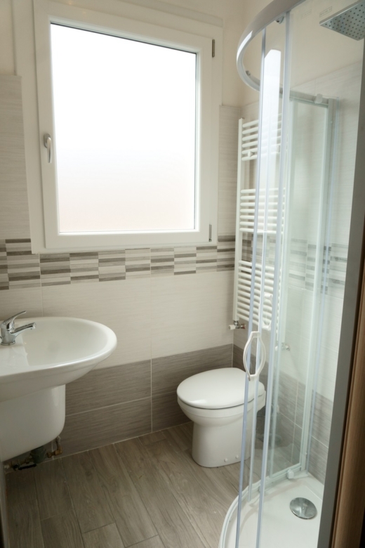 Via Macchieraldo_Bagno Servizio