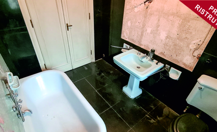 08_Via Oberdan Appartamento 3 Bagno 2 08_Via Oberdan Appartamento 3 Bagno 2