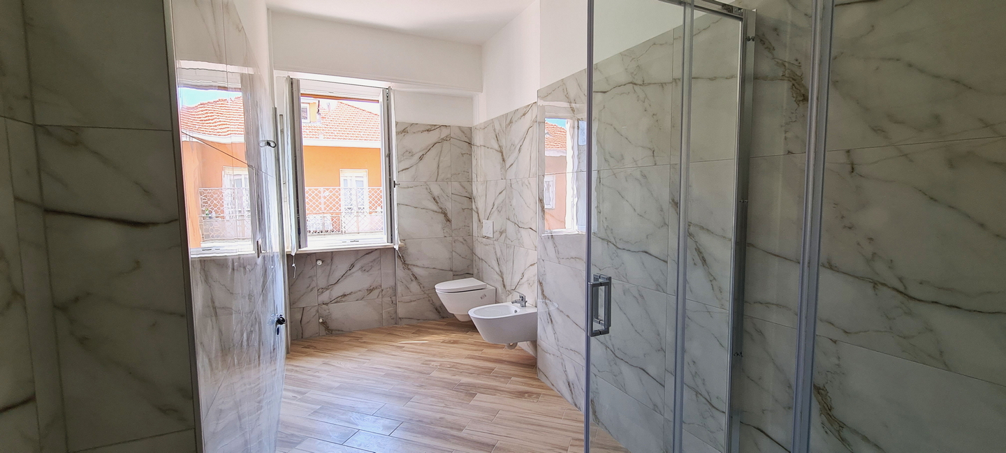 Via Nazario Sauro Bagno 2