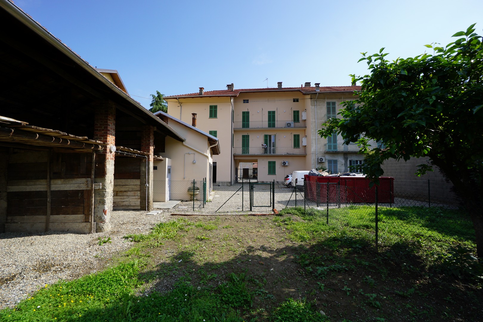 25_Via Milano 91 P2 Giardino