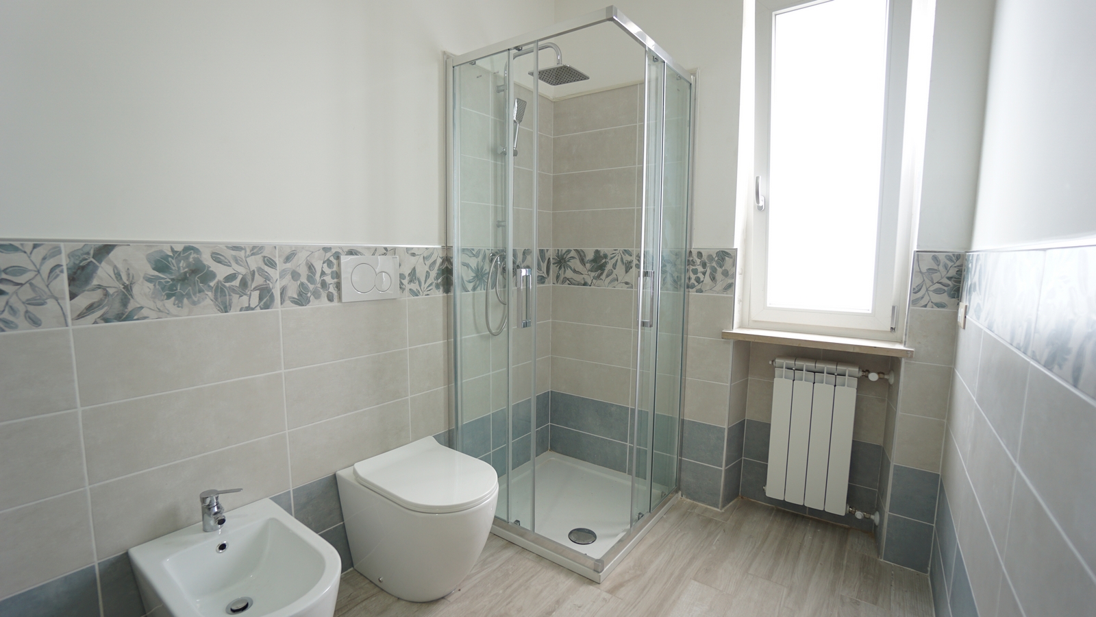 10_BAGNO Via Milano 65