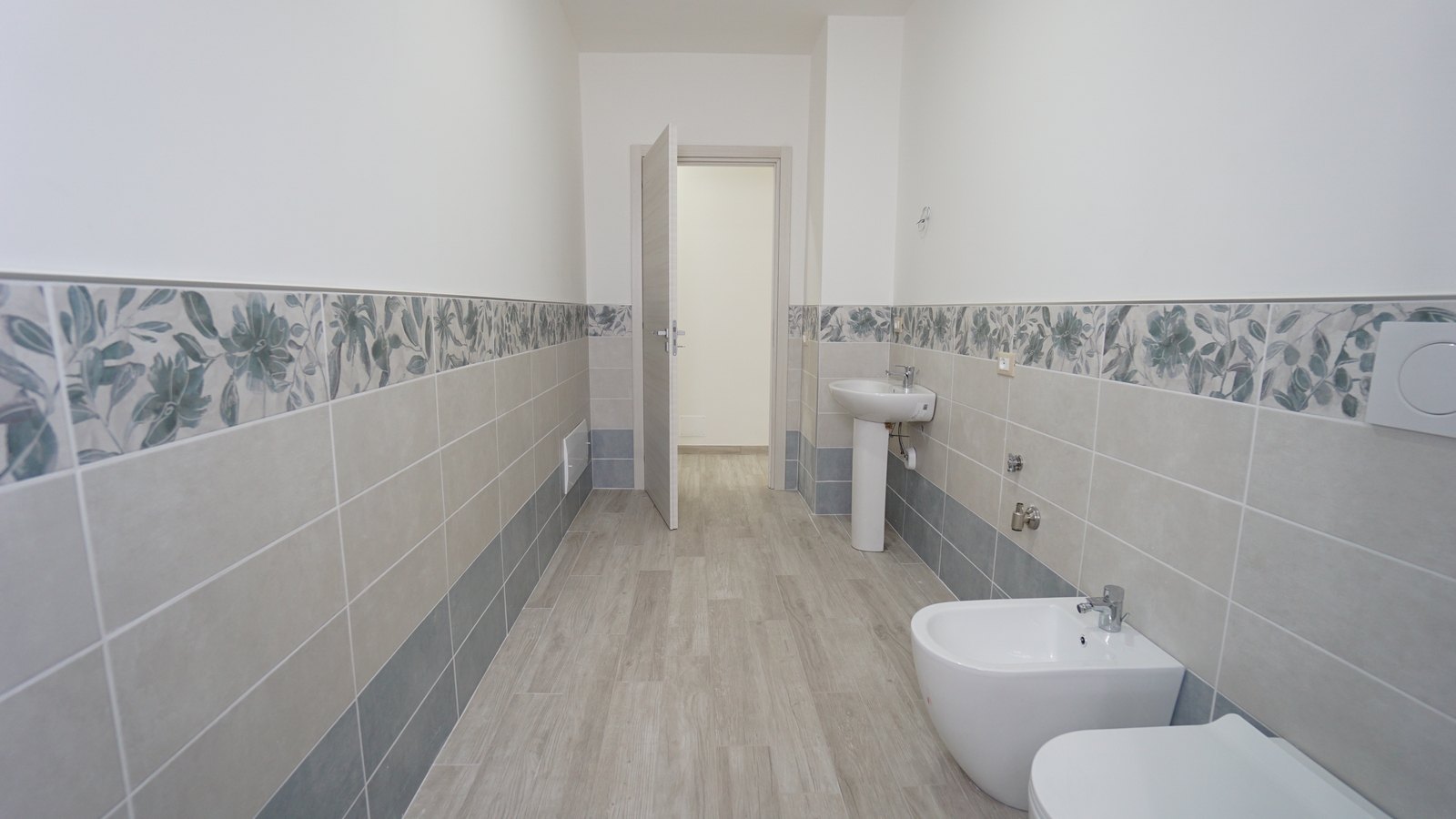 11_BAGNO Via Milano 65