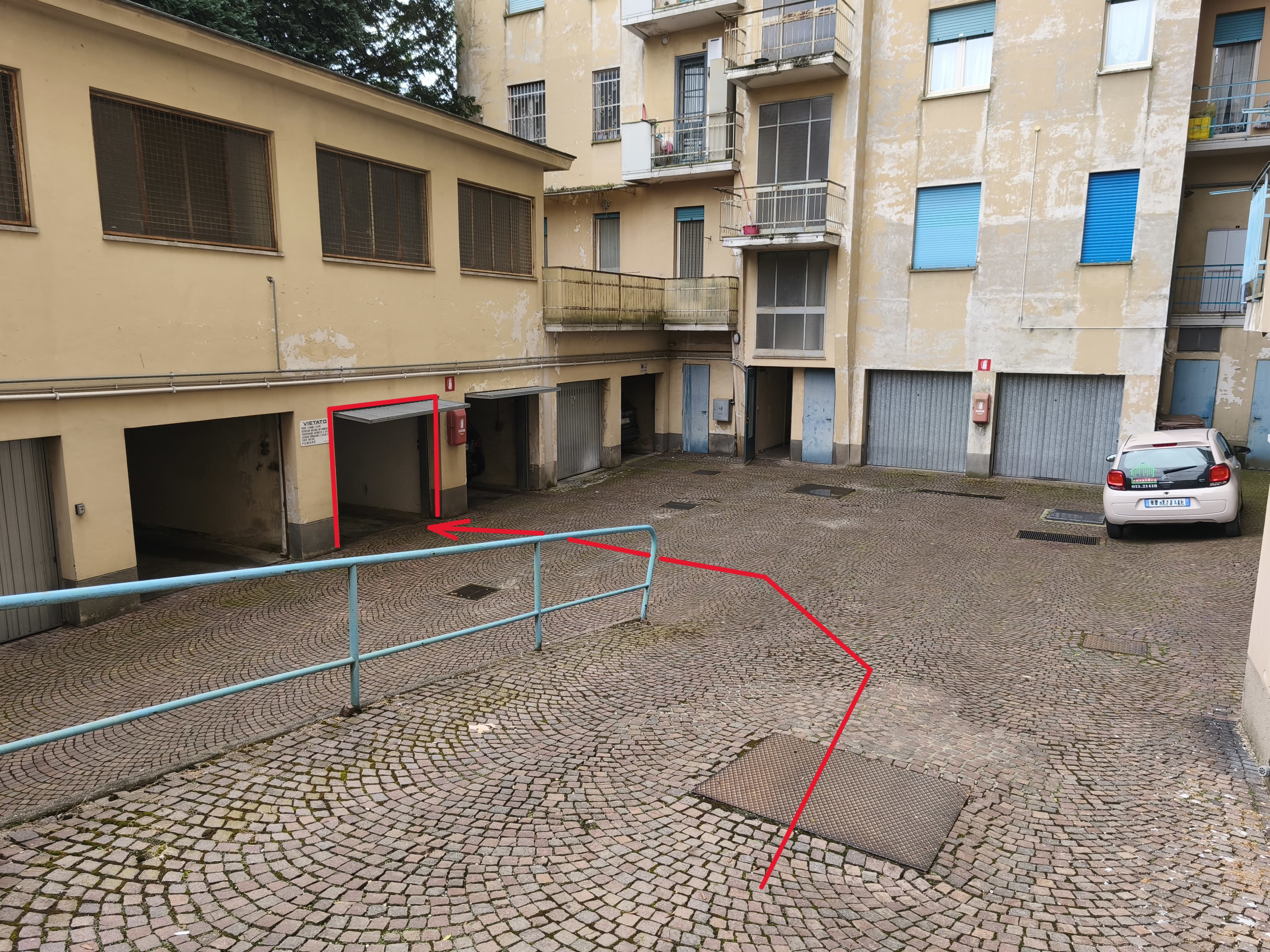 03_CORTILE INTERNO Via Dante 9