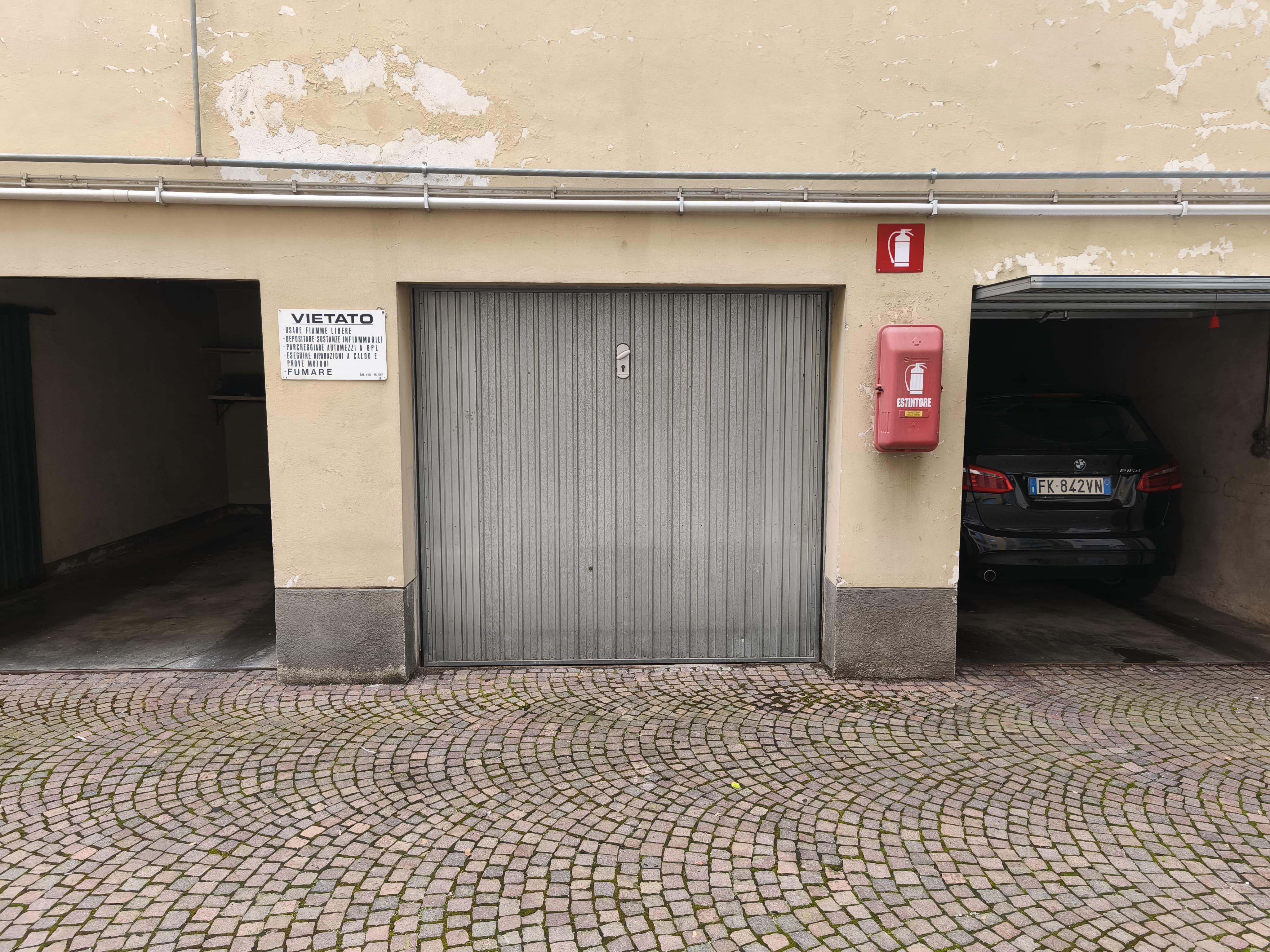 06_GARAGE Via Dante 9