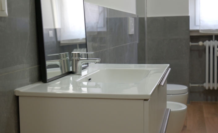 21_BAGNO1 Via Cova 21_BAGNO1 Via Cova