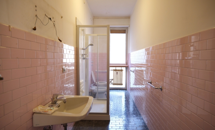 14_BAGNO Via Cova 14_BAGNO Via Cova