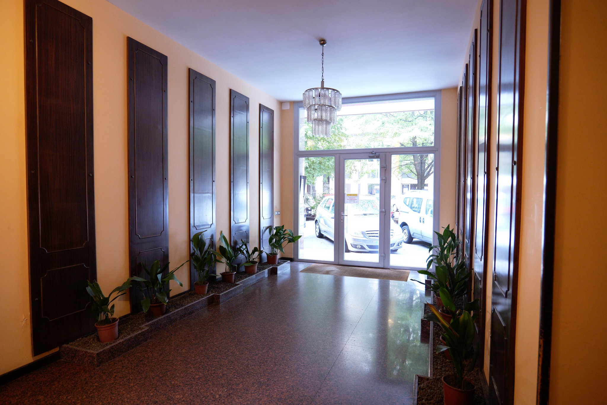 01_ANDRONE Viale Roma 12