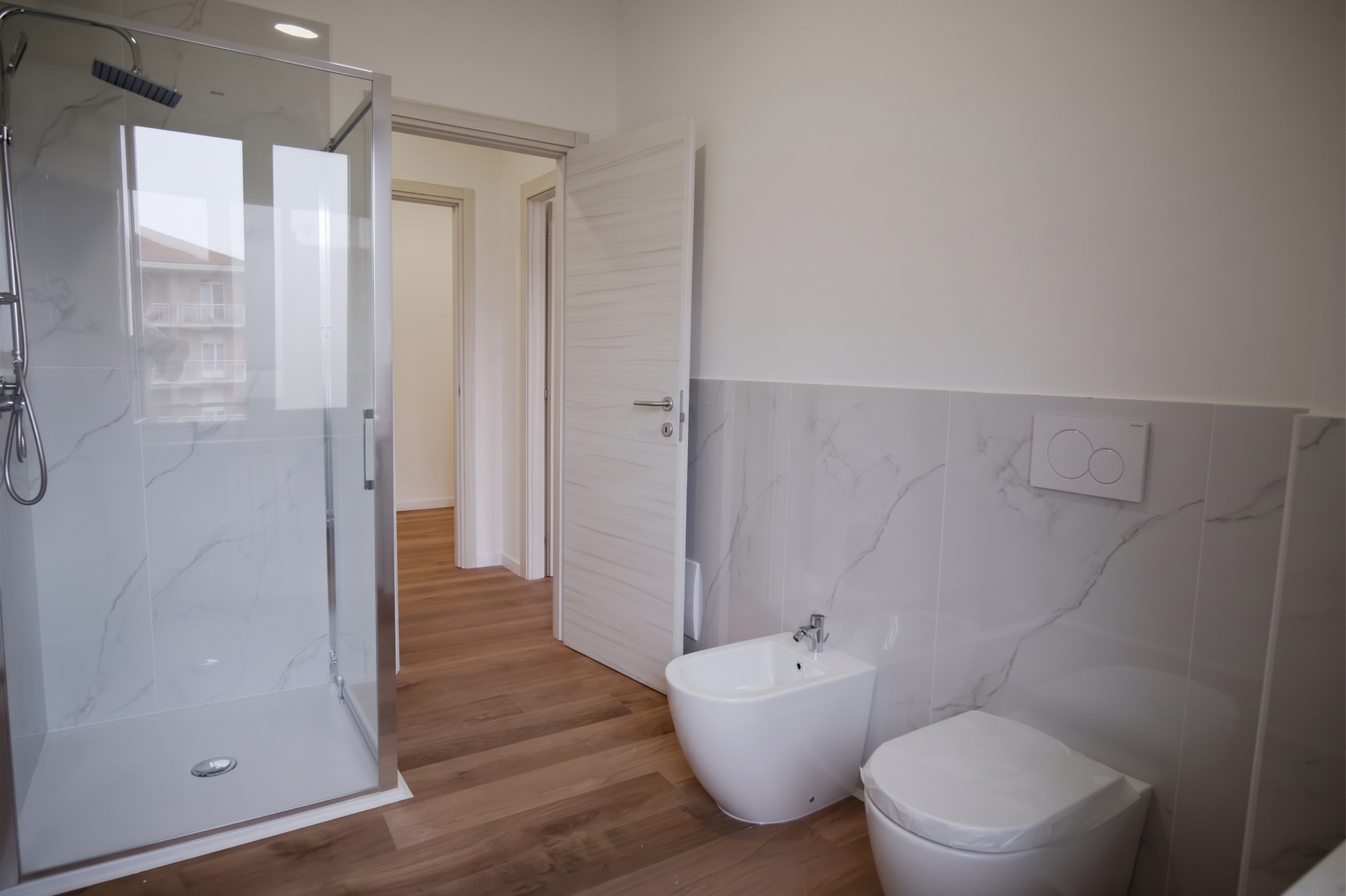 15_BAGNO Viale Roma 12